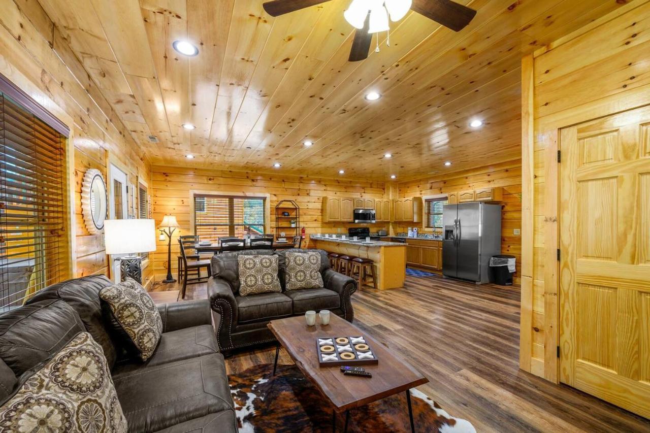 5Bd5B Escape Cabin With 2 Hottubs, Thtr &Game Rm,1Mi To The Parkway! 4Mi To Dollywood - Spring Deal Pigeon Forge Exteriér fotografie