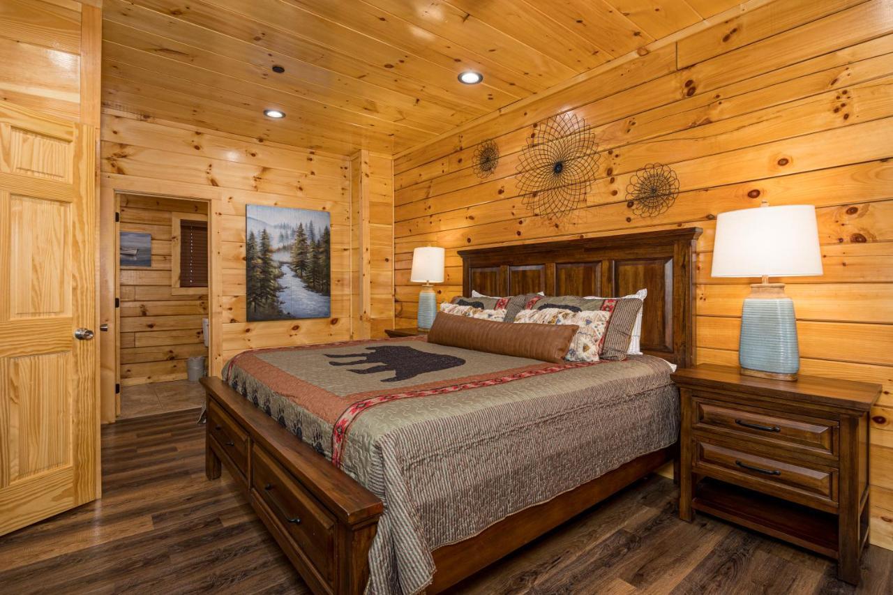 5Bd5B Escape Cabin With 2 Hottubs, Thtr &Game Rm,1Mi To The Parkway! 4Mi To Dollywood - Spring Deal Pigeon Forge Exteriér fotografie