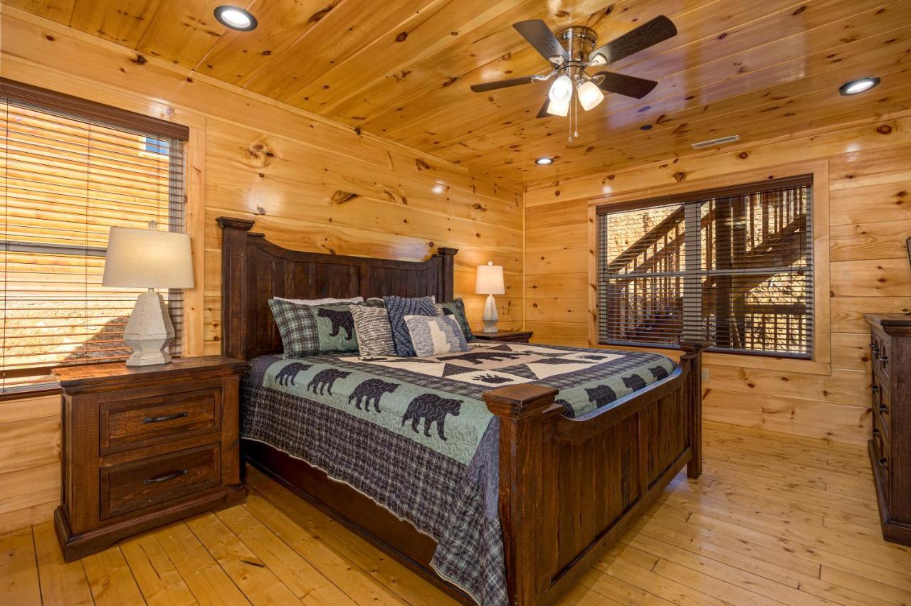 5Bd5B Escape Cabin With 2 Hottubs, Thtr &Game Rm,1Mi To The Parkway! 4Mi To Dollywood - Spring Deal Pigeon Forge Exteriér fotografie